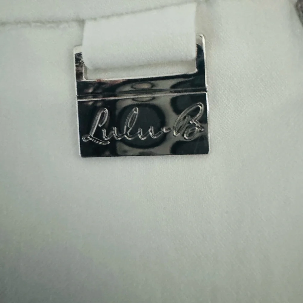 NWT Lulu-B Women’s White 4-Pocket Pull On Stretch Summer Skirt With Shorts Sz 4 - Picture 7 of 11